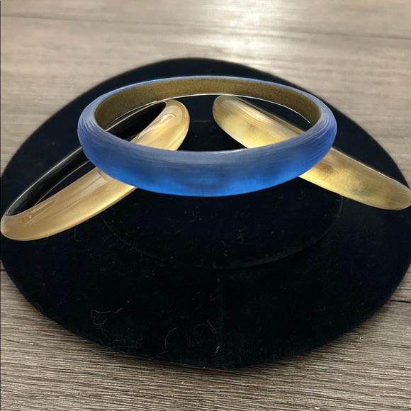 Alexis Bittar tapered lucite bangle bracelet lot of three two gold one blue GUC - Picture 1 of 16